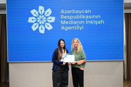 MEDİA multimedia məzmunlarının hazırlanması mövzusunda vörkşop keçirib - FOTO 