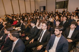 “Təhsilinlə fərqlən: Qlobal təcrübə, milli dəyər” adlı tədbir keçirilib
