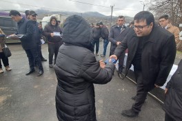 Xocavəndin Qırmızı Bazar qəsəbəsinə növbəti köç olub, açarlar təqdim edilib - FOTO 