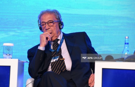 Misirin keçmiş xarici işlər naziri, Ərəb Dövlətləri Liqasının sabiq Baş katibi Əmr Musa