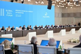 XIII Qlobal Bakı Forumu işə başlayıb, Prezident İlham Əliyev açılış mərasimində çıxış edib - YENİLƏNİB-2 