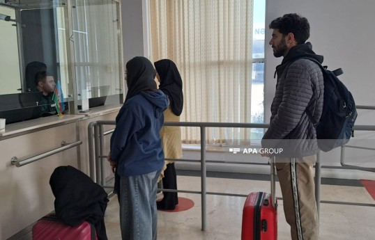 İrandan Azərbaycan sərhədi ilə 39 Hindistan vətəndaşı təxliyə edilib - FOTO 