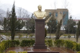 Kəmaləddin Heydərov Qəbələdə vətəndaşları qəbul edib