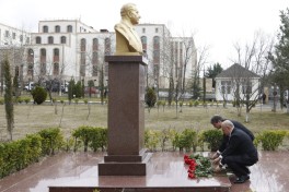 Kəmaləddin Heydərov Qəbələdə vətəndaşları qəbul edib