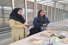 İrandan Azərbaycan sərhədi ilə 39 Hindistan vətəndaşı təxliyə edilib - FOTO 