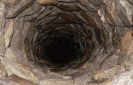 Salyanda 4 yaşlı uşaq su quyusuna yıxılaraq ölüb
