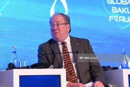 XIII Qlobal Bakı Forumunda WUF13-ə həsr olunmuş panel müzakirəsi olub