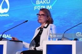 XIII Qlobal Bakı Forumunda süni intellektə həsr olunan panel müzakirə keçirilib - FOTO 