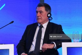 XIII Qlobal Bakı Forumunda süni intellektə həsr olunan panel müzakirə keçirilib - FOTO 