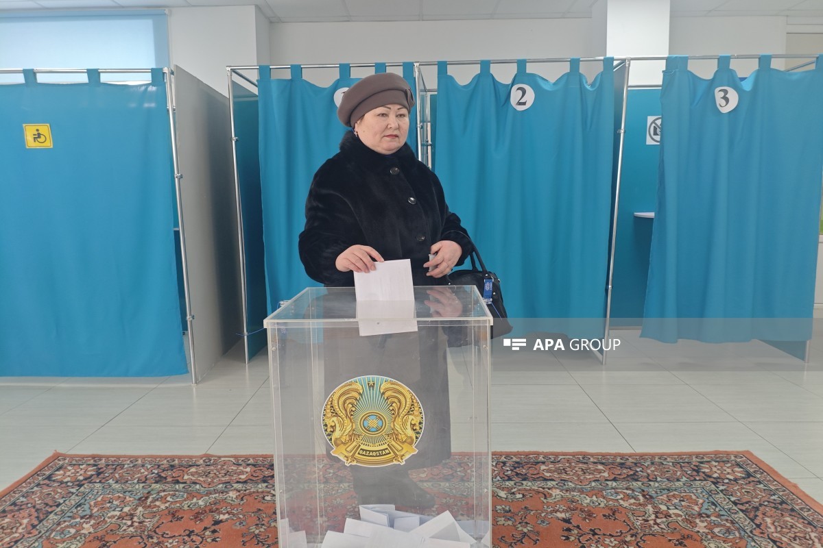 Qazaxıstanda referendumla əlaqədar səsvermə başlayıb