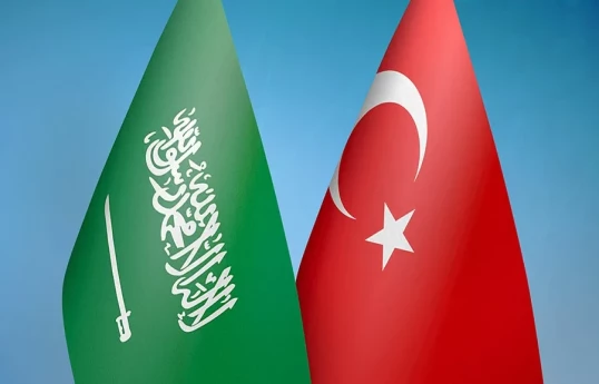 Hakan Fidan səudiyyəli həmkarı ilə müharibənin dayandırılmasını müzakirə edib