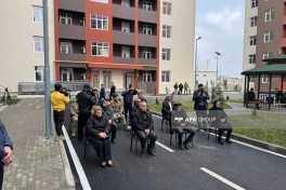 Şirvanda şəhid ailələrinə və müharibə əlillərinə 35 mənzil verilib