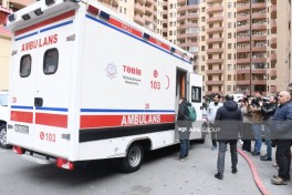 Bakıda yaşayış binasında yanğın söndürülüb, sakinlər təxliyə olunub - YENİLƏNİB-4  - FOTO  - VİDEO 