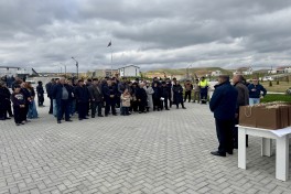 Cəbrayılın Horovlu kəndinə növbəti köç olub, açarlar təqdim edilib - FOTO 