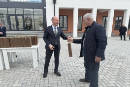 Cəbrayılın Horovlu kəndinə növbəti köç olub, açarlar təqdim edilib - FOTO 