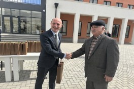 Cəbrayılın Horovlu kəndinə növbəti köç olub, açarlar təqdim edilib - FOTO 