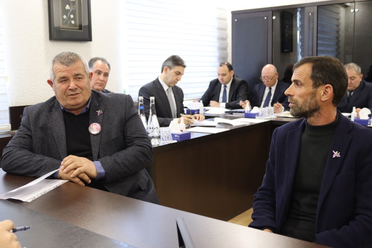 ADSEA sədri Abşeron rayonunda vətəndaşlarla görüşüb