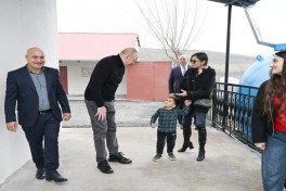Prezident Xocavəndin Xanoba kəndində fərdi evlərin və infrastrukturun bərpa işləri ilə tanış olub - FOTO  - YENİLƏNİB 