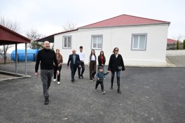 Prezident Xocavəndin Xanoba kəndində fərdi evlərin və infrastrukturun bərpa işləri ilə tanış olub - FOTO  - YENİLƏNİB 