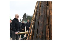 Prezident Xocavəndin Xanoba kəndində fərdi evlərin və infrastrukturun bərpa işləri ilə tanış olub - FOTO  - YENİLƏNİB 