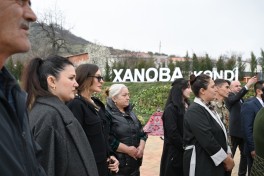 Prezident Xocavəndin Xanoba kəndində fərdi evlərin və infrastrukturun bərpa işləri ilə tanış olub - FOTO  - YENİLƏNİB 