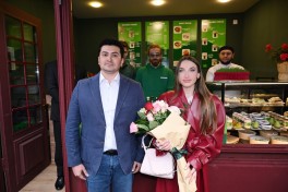 Alena Əliyeva Novruz yarmarkasını ziyarət edib