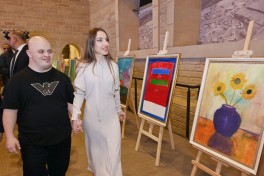 Daş Salnamə Muzeyində “Çərçivədən kənar” adlı inklüziv incəsənət sərgisi açılıb