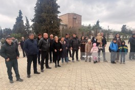 Növbəti köç karvanları Xocavənd şəhərinə və Xocalının Xanabad kəndinə çatıb - VİDEO  - YENİLƏNİB-1 