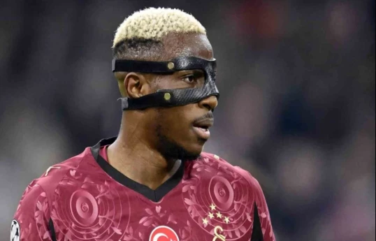 Osimhenin  zədəsinin sağalması üçün 6 həftə lazım olacaq