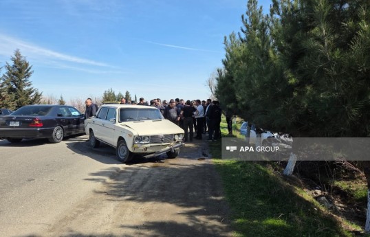 Ağstafada mikroavtobusla minik avtomobili toqquşub, xəsarət alanlar var - FOTO 