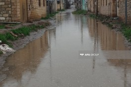 Gəncəyə yağan yağış ciddi fəsadlar törədib