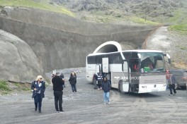 Səyyahlar Horadiz–Ağbənd avtomobil və dəmir yolu üzrə görülən işlərlə tanış olublar - FOTO 