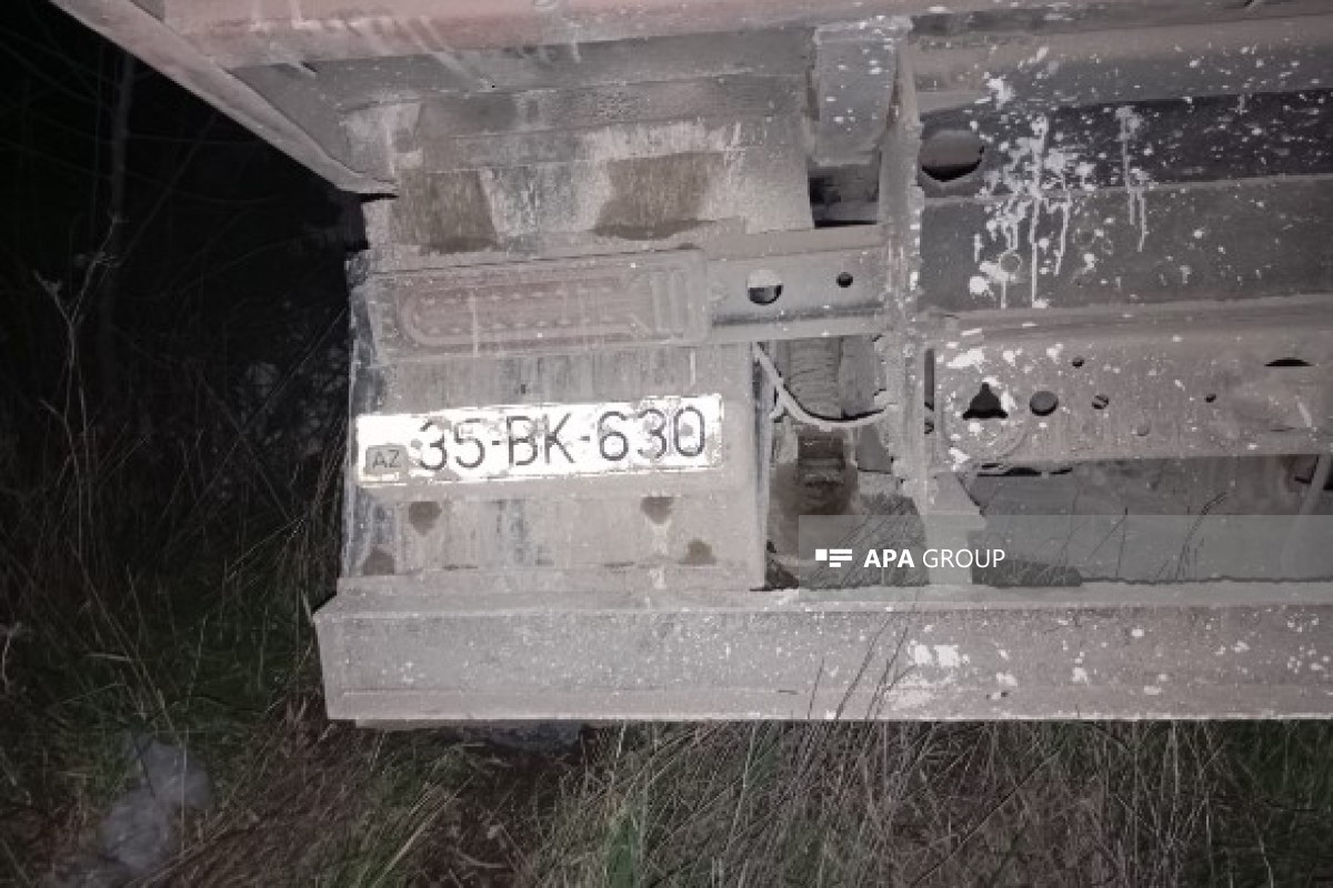 Qazaxda yük və minik avtomobilləri toqquşub, bir nəfər ölüb