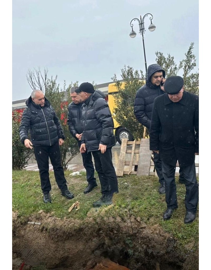 Bakıda bəzi yerlərdə kollektorlarda problemlər yaranıb, icra başçıları qəza baş vermiş ərazilərə gedib