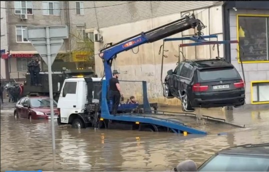 Çeçenistanda daşqınlarla əlaqədar fövqəladə vəziyyət elan olunub - VİDEO 