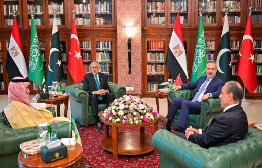 İslamabadda Pakistan, Türkiyə, Səudiyyə Ərəbistanı və Misir XİN başçılarının  görüşü olub - YENİLƏNİB 