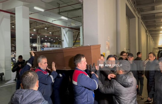 Xalq artisti Rasim Balayevin cənazəsi İstanbuldan Bakıya gətirilib - FOTO 