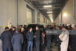 Xalq artisti Rasim Balayevin cənazəsi İstanbuldan Bakıya gətirilib - FOTO 