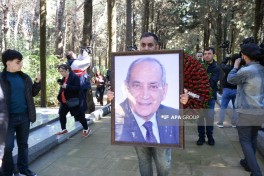 Xalq artisti Rasim Balayev I Fəxri xiyabanda dəfn edilib - FOTO  - YENİLƏNİB-1 