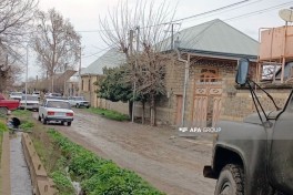 Şəmkirdə 33 yaşlı kişi anasını qətlə yetirib, daha sonra özünü yandırıb - FOTO 