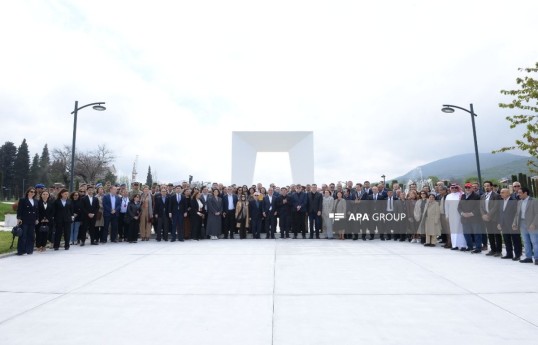 Xarici diplomatlar Xankəndidə Zəfər Parkında olublar - FOTO  - VİDEO 