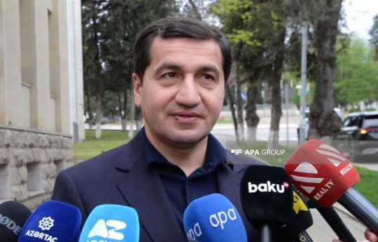 Azərbaycan Prezidentinin köməkçisi - Prezident Administrasiyasının Xarici siyasət məsələləri şöbəsinin müdiri Hikmət Hacıyev