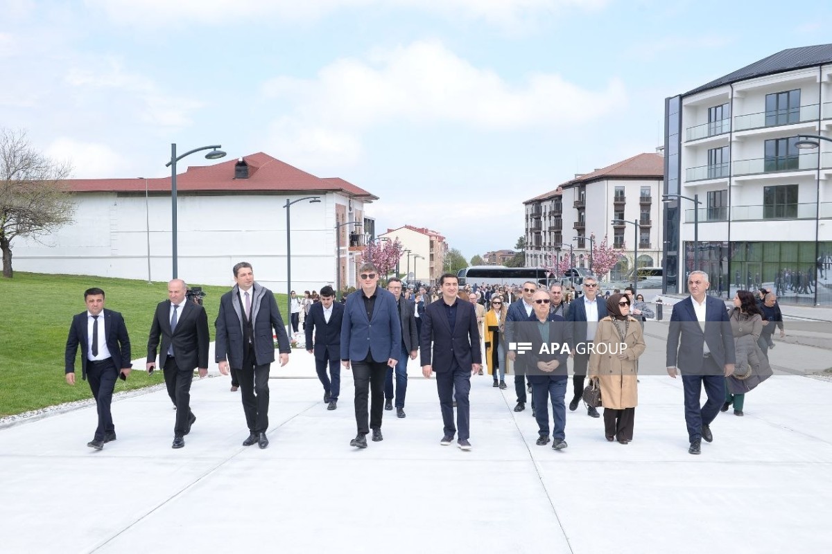 Xarici diplomatlar Xankəndidə Zəfər Parkında olublar - FOTO - VİDEO 