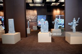 Diplomatik korpusun nümayəndələri Xocalı Soyqırımı Memorialında olublar - FOTO 