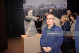 Diplomatik korpusun nümayəndələri Xocalı Soyqırımı Memorialında olublar - FOTO 