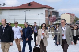 Xarici diplomatlar Xankəndidə Zəfər Parkında olublar - FOTO  - VİDEO 