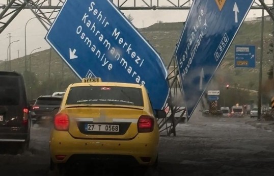 Türkiyənin cənubunda güclü fırtına baş verib, ölən və yaralananlar var