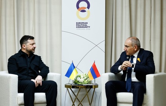 Ukrayna Prezidenti Volodimir Zelenski, Ermənistan Baş naziri Nikol Paşinyan