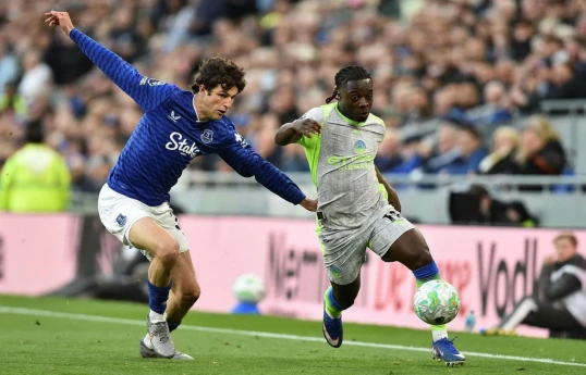 "Mançester Siti" səfərdə "Everton"la heç-heçə edib