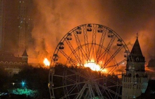 Moskvada İzmaylovskiy Kremlində yanğın baş verib  - FOTO 
